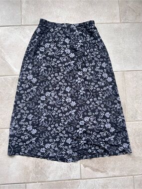 Sigrid Olsen Black Midi Skirt with Gray Floral Print